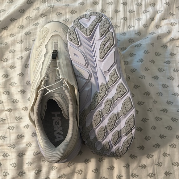 Hoka Project Clifton Blanc - Lunar Rock Trainers - Picture 14 of 16